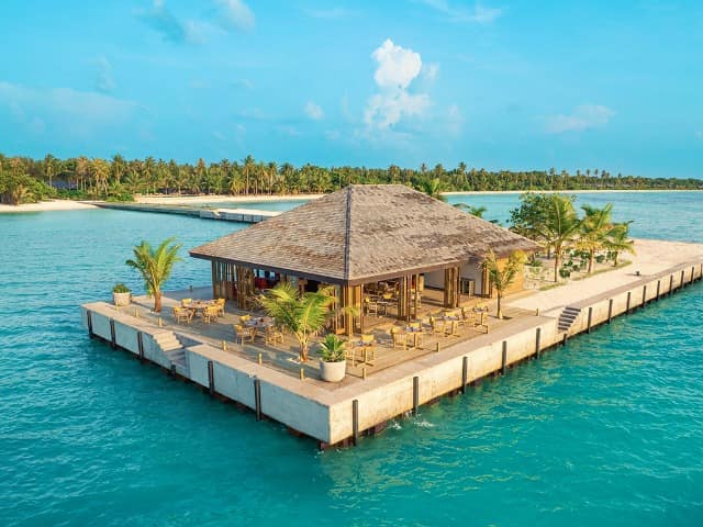 Maldivas jawakara islands restaurante molo